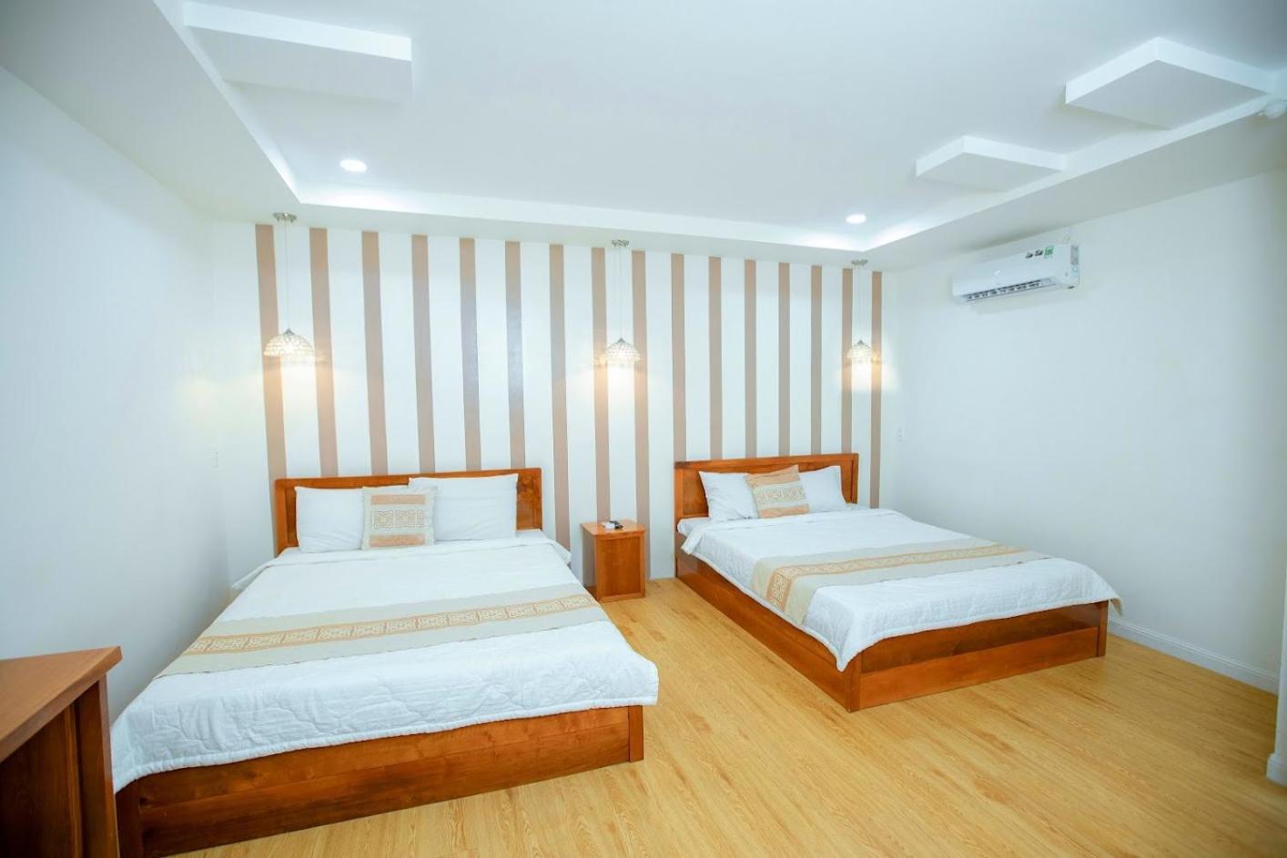 Hotel Khach San Quoc Te à Cà Mau Extérieur photo