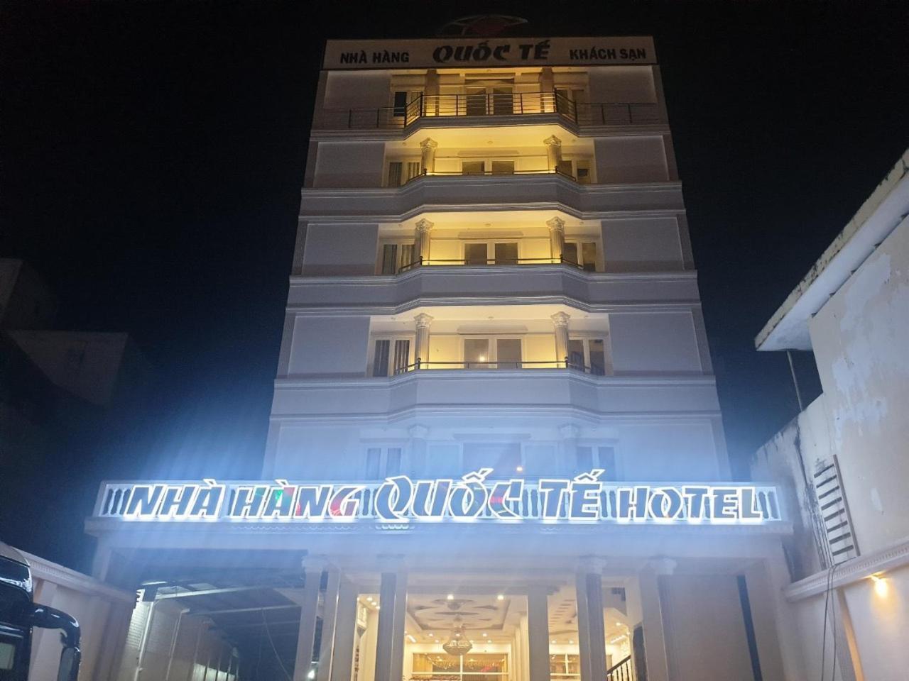 Hotel Khach San Quoc Te à Cà Mau Extérieur photo